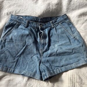 American Eagle Mom Short SZ 12 Blue Denim Stretch Cuffed Jean Shorts